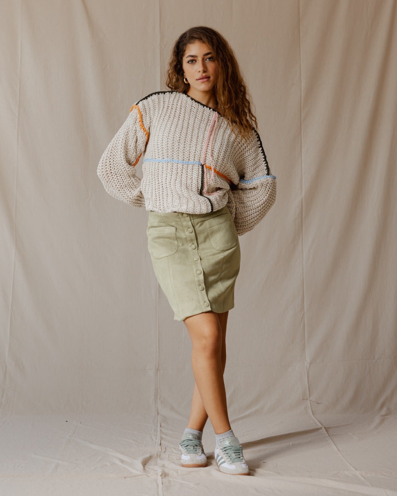 Suede Buttoned Mini Skirt Green