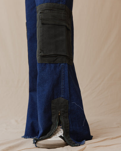 Pantalon en denim à poches cargo