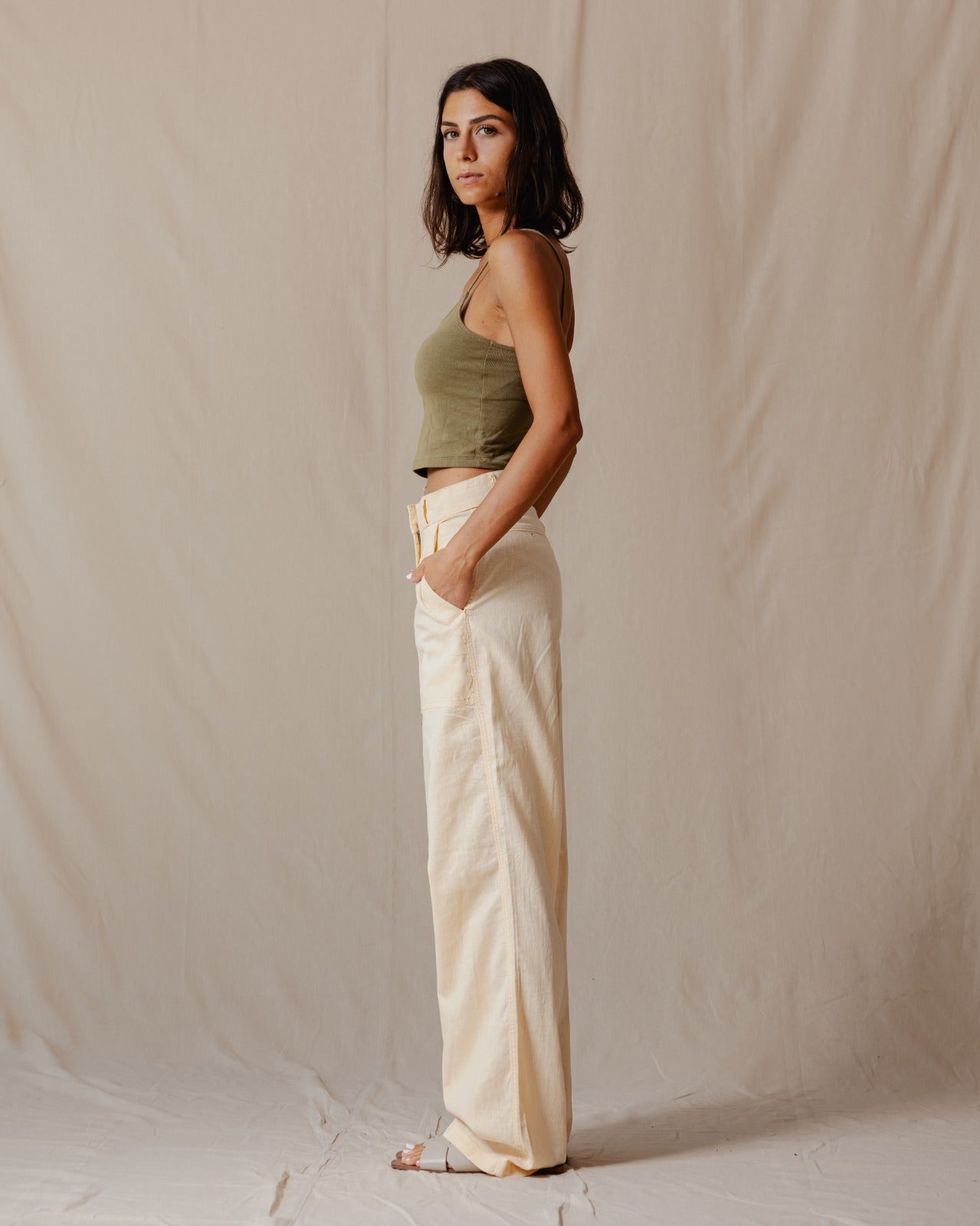 Pantalon classique en lin beige