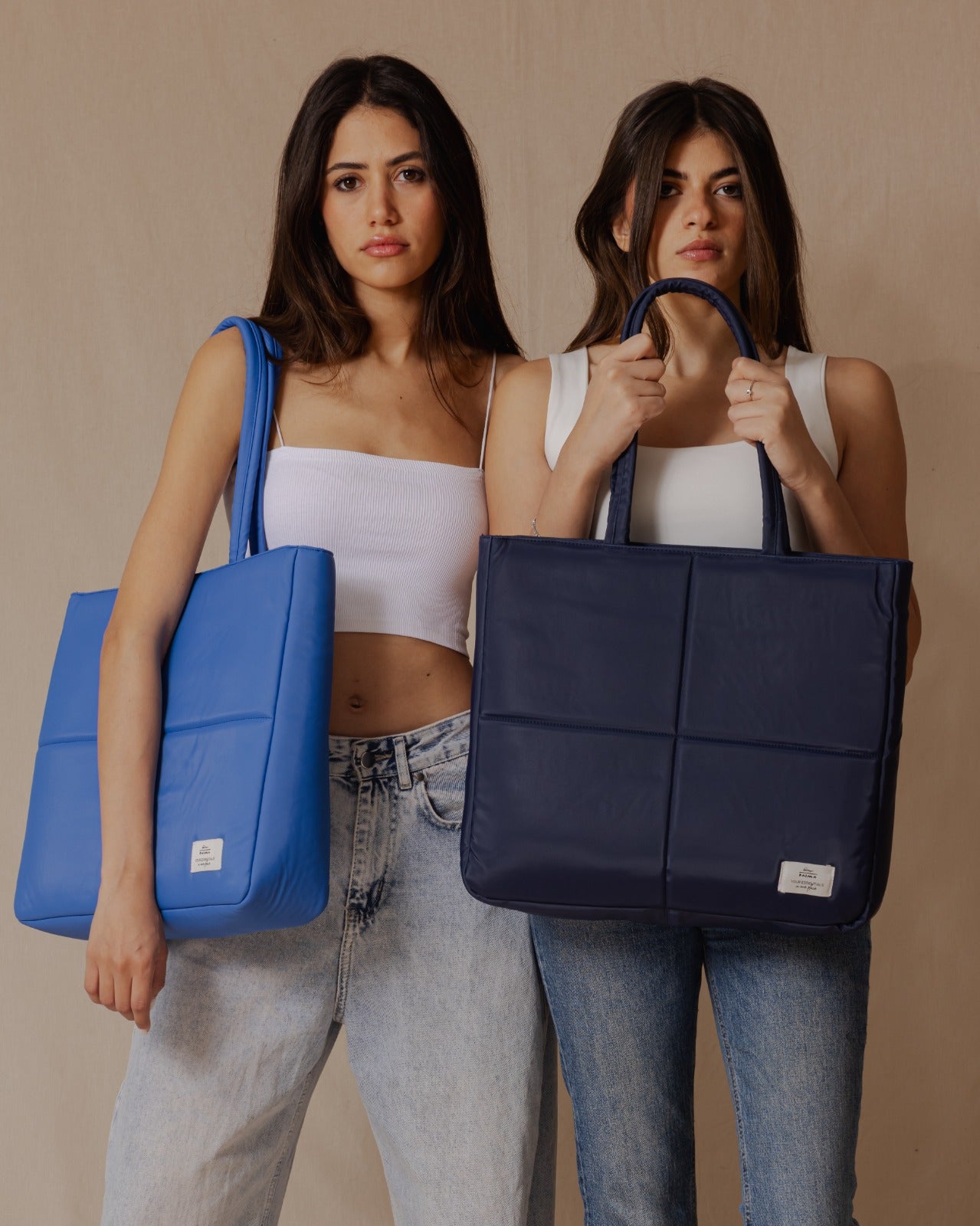 Tote Acolchado Impermeable Azul