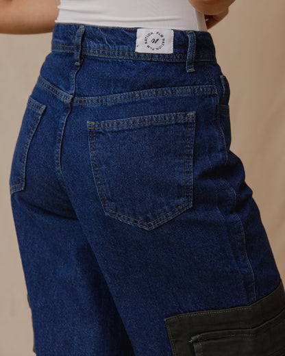 Pantalon en denim à poches cargo