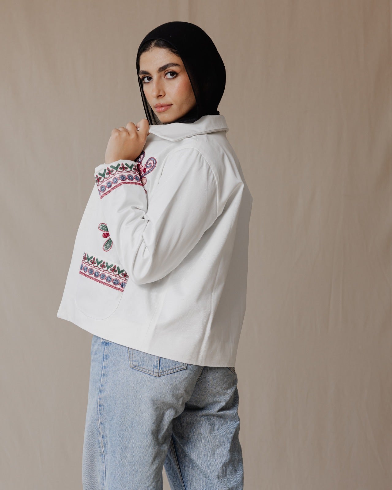 Suzani Jacket In White