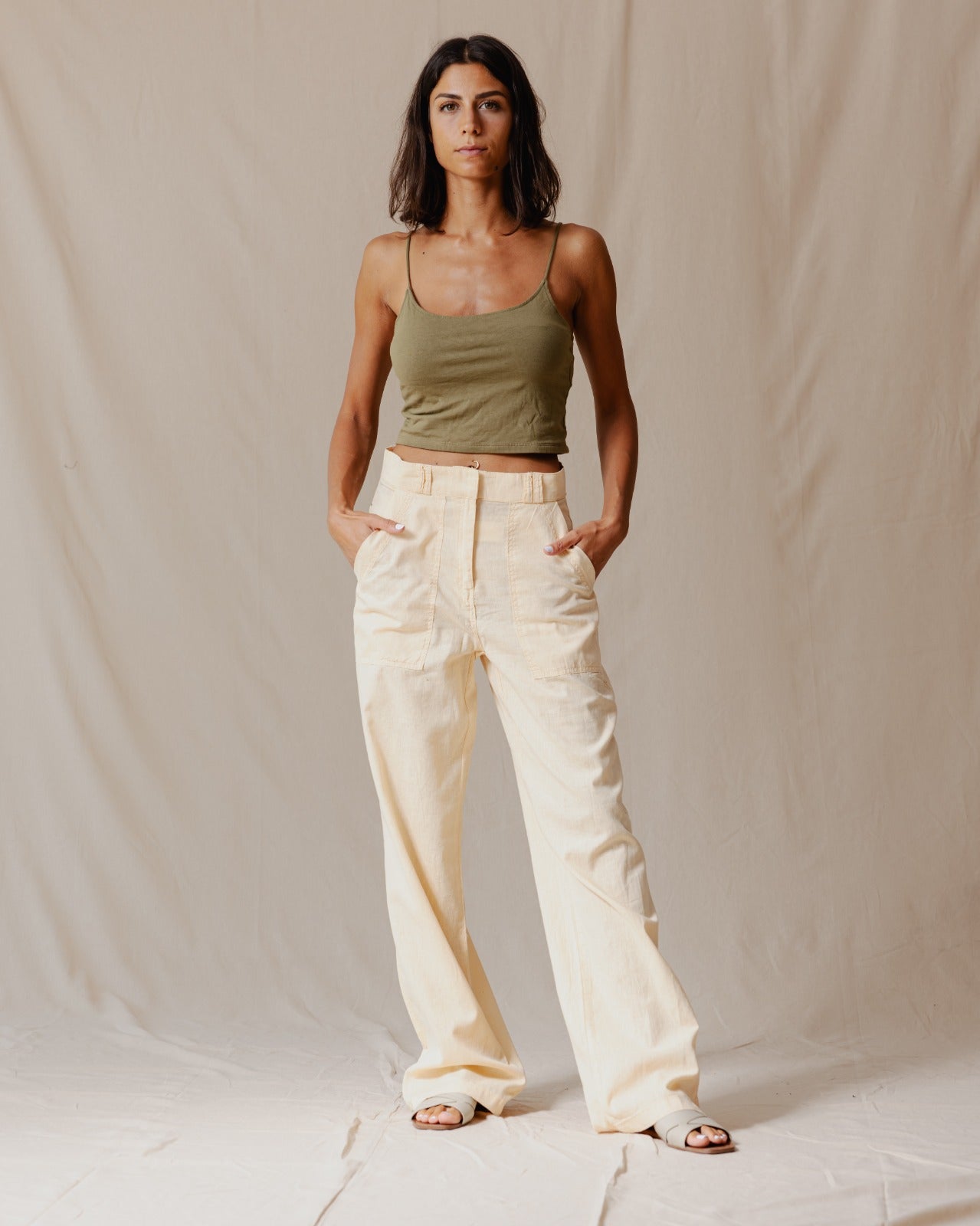 Pantalon classique en lin beige