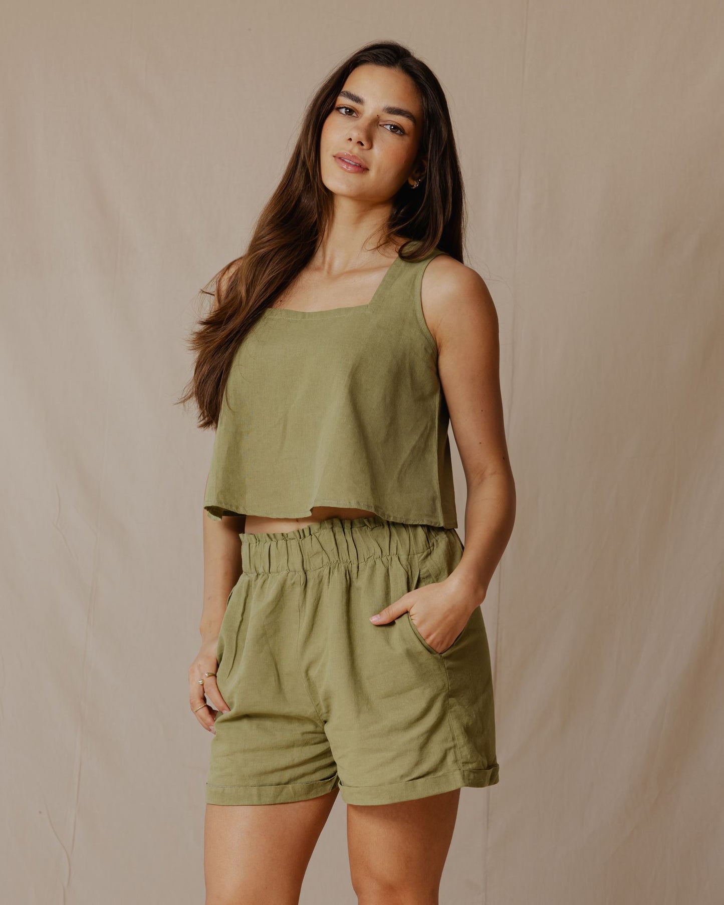 Ensemble de linge minimaliste Olive