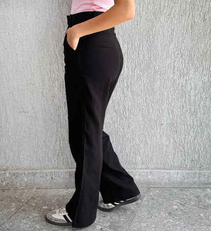 Pantalon classique en lin noir