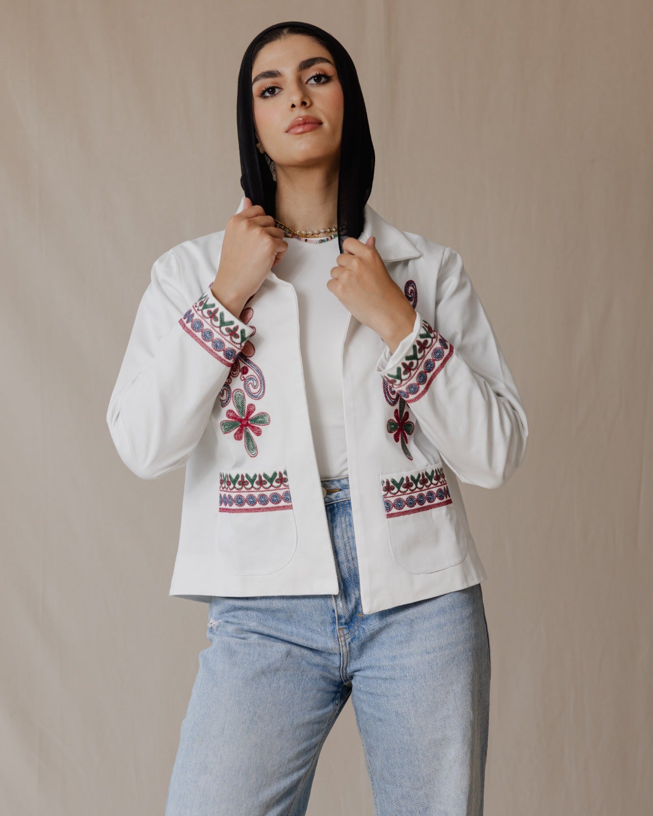 Suzani Jacket In White