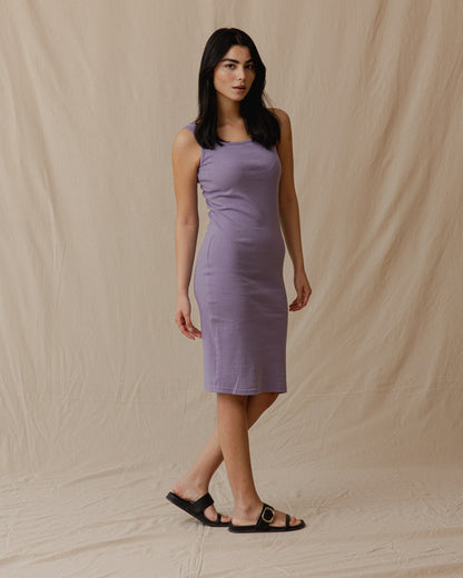 Robe côtelée minimaliste mauve