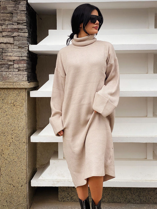 Robe Chaude en Tricot Beige