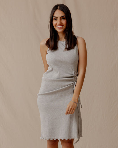 Vestido Ajustado Con Cordón Gris