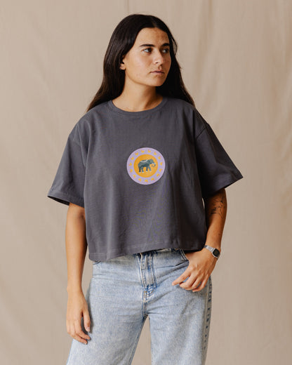 Indian Elephant Cropped Tee Gris