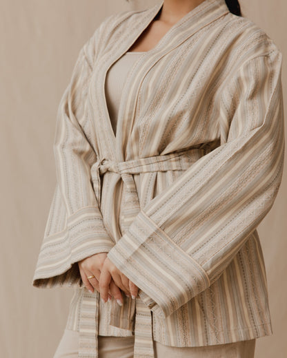 Kimono rayé monochrome beige