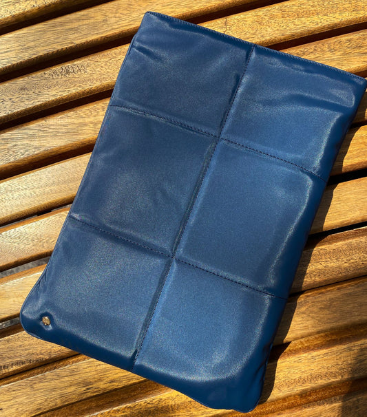 Acolchoado Nylon Laptop Sleeve Petroleum