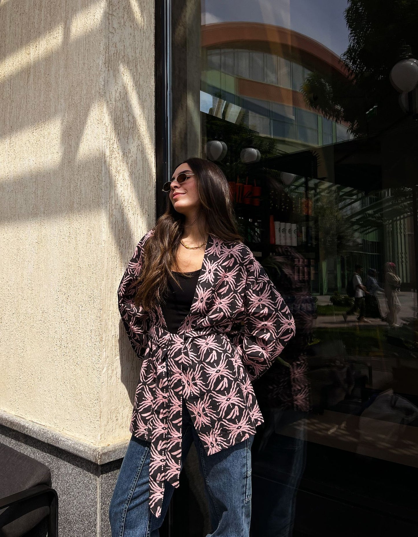 Kimono en coton anthracite pour voyage à Bali