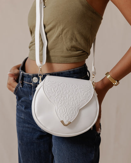 Intaglio CrossBag White