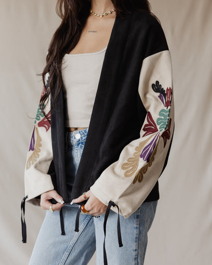 Shiraz Bloom Jacket In Black