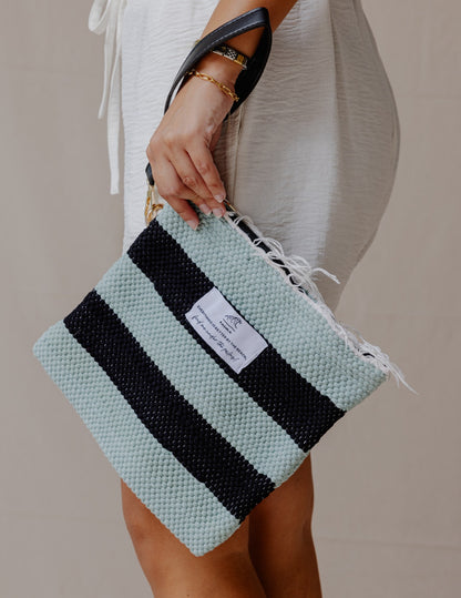 Kilim Clutch Negro X Menta