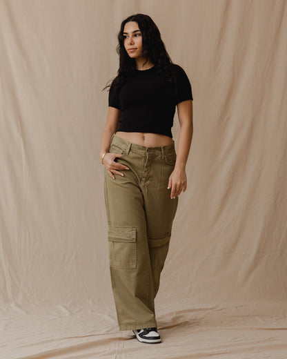 Pantalon cargo délavé en olive