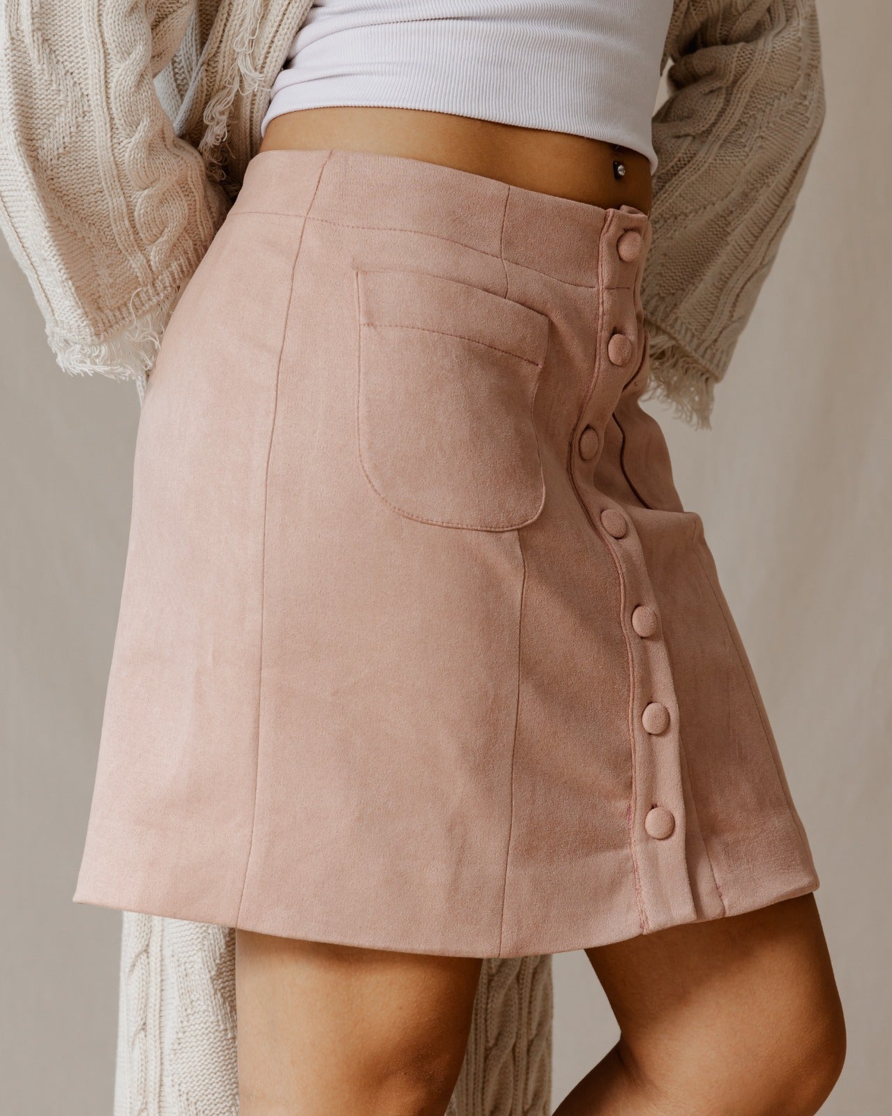 Suede Buttoned Mini Skirt Pink