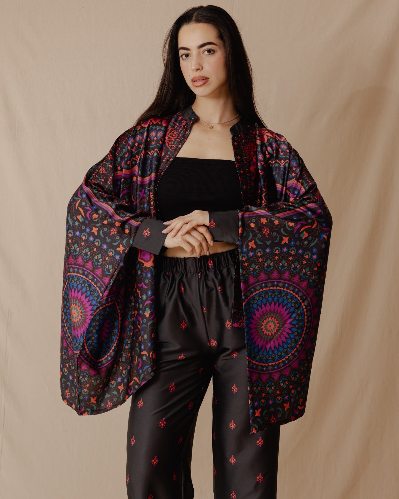 Oriental Cape Set Negro