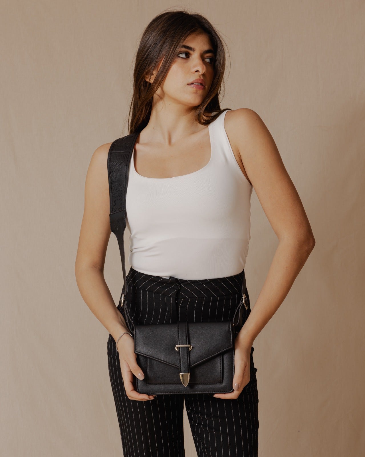 The Mayan Town Cross-Bag Black