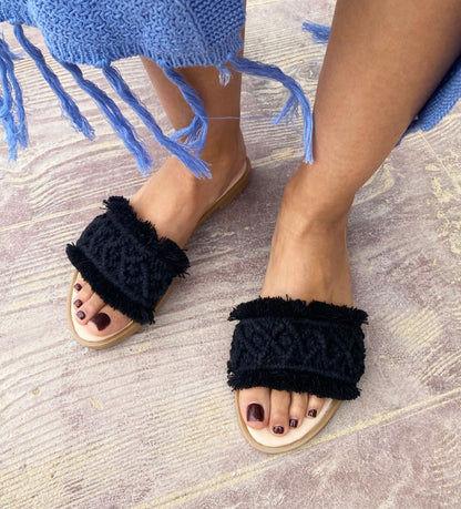 Hera Handmade Macrame Slippers Black