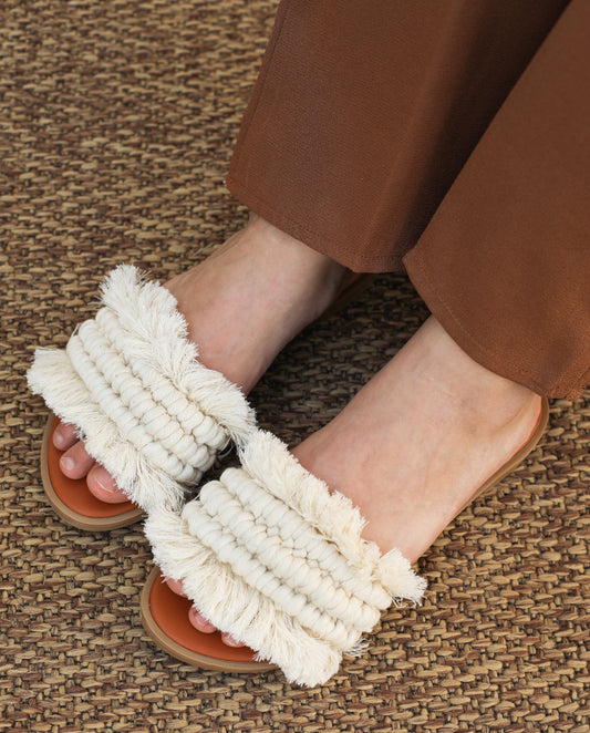 Chaussons filetés macramé blanc cassé