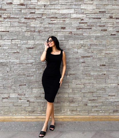 Minimal Ribbed Dress Black