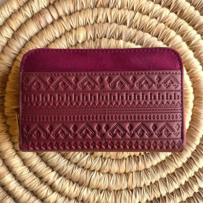 Cartera Boho Grabada Burdeos